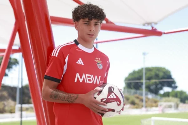 Aposta no Futuro: Afonso da Costa Baldé Assina com o Benfica - Terceiro Anel