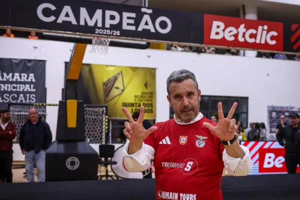 Eugénio Rodrigues despede-se do basquetebol feminino do Benfica - Terceiro Anel