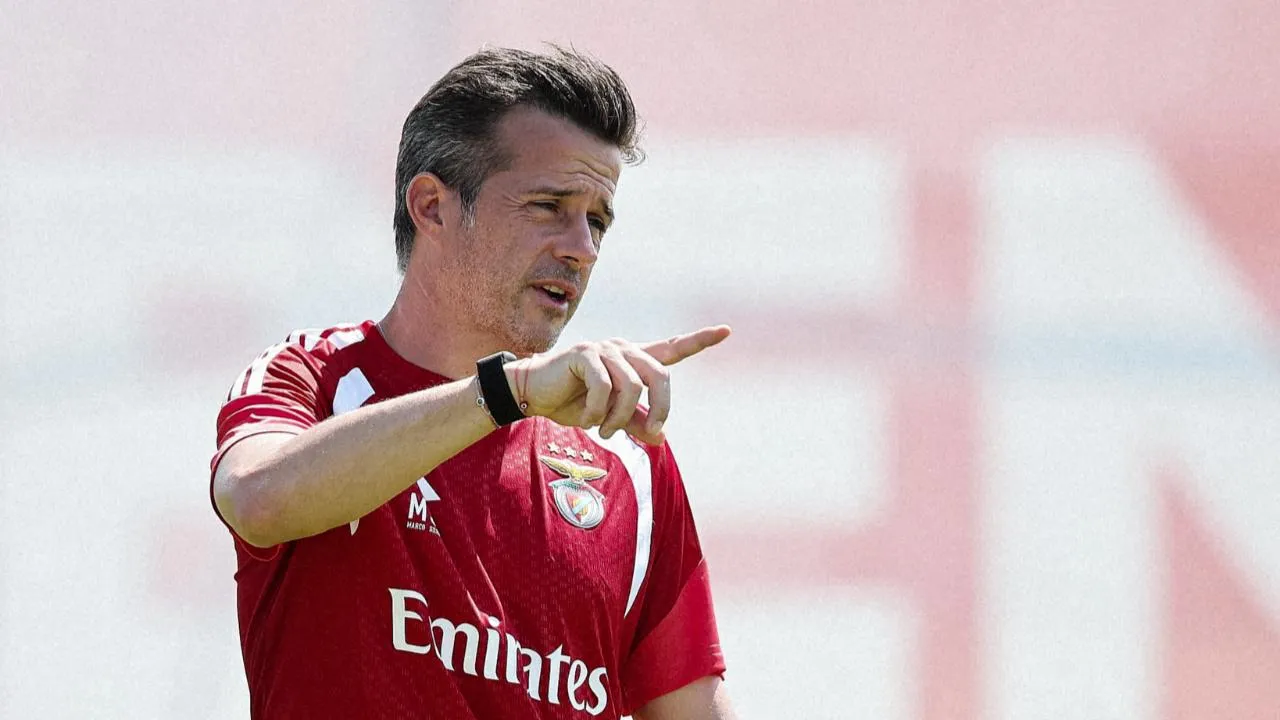 Benfica arranca pré-época com empate e estreia de Marco Silva <br>No primeiro confronto da pré-época, o Benfica empatou 2-2. - Terceiro Anel