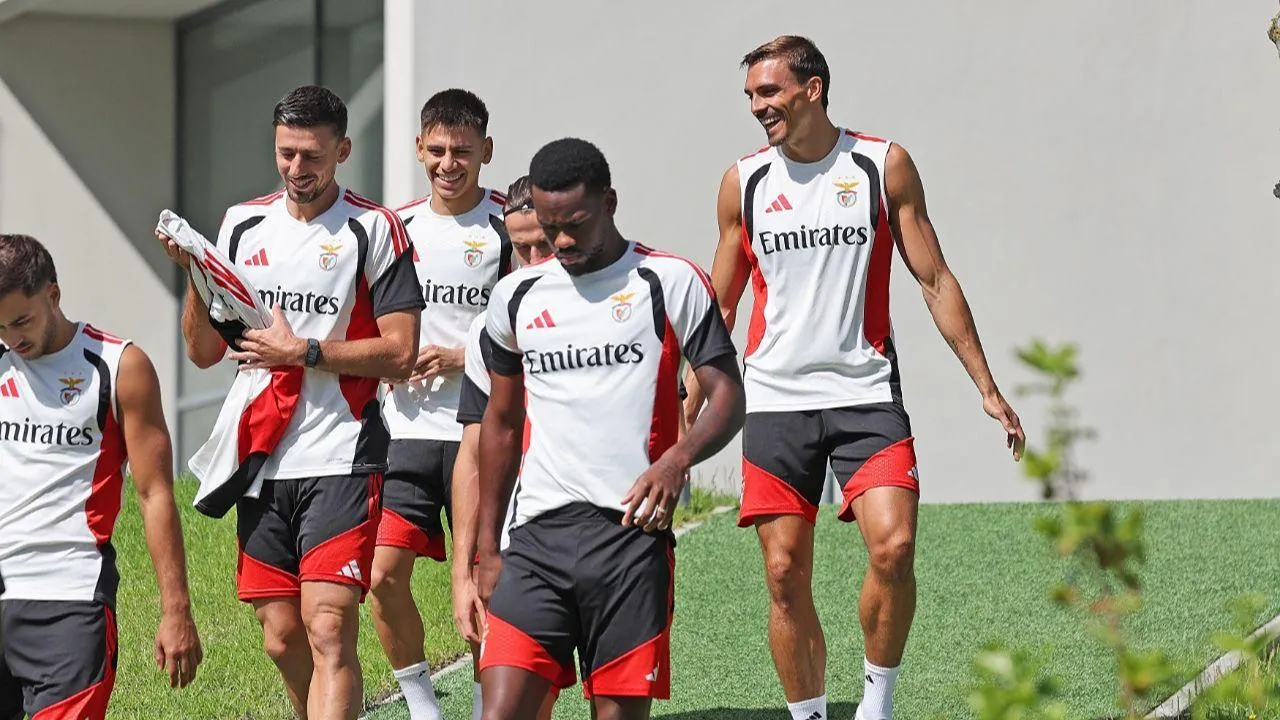 Palhinha, El Karouani e Echeverri Reforçam o Benfica na Liga Europa - Terceiro Anel